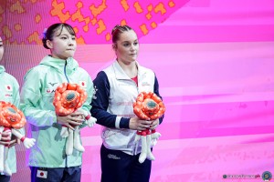 wag aa podium sfe03664 simone ferraro ph